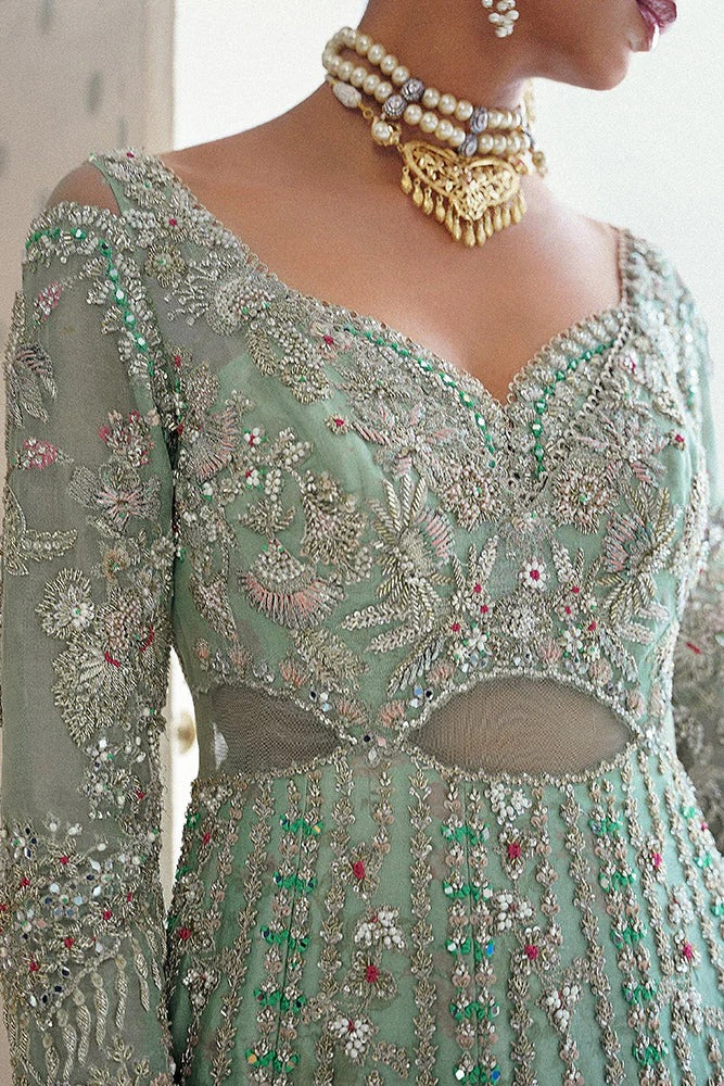 Pakistani Bridal Outfit in Lehenga and Pishwas Style